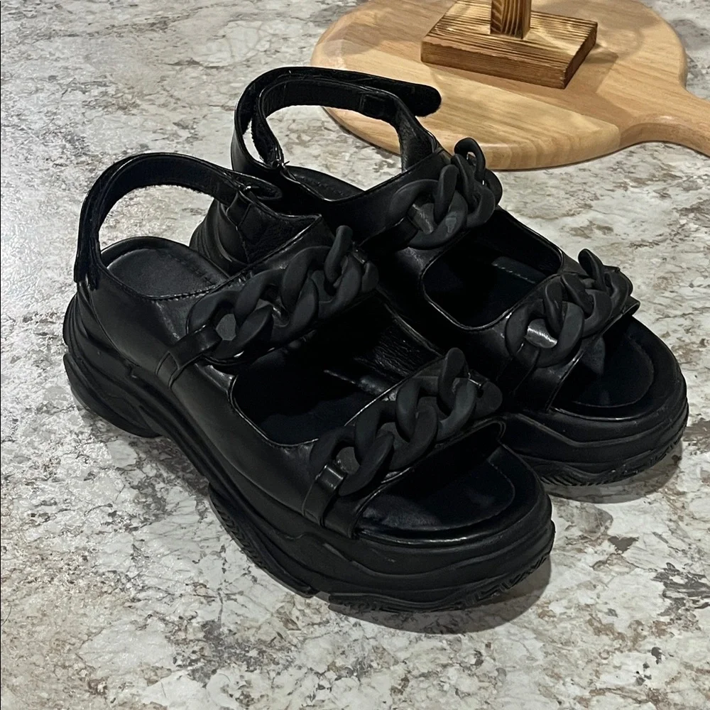 AZALEA WANG SKYLER PLATFORM SANDALS SIZE 10 - Picture 3 of 17